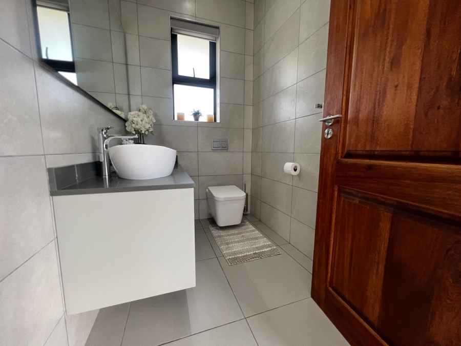 3 Bedroom Property for Sale in Oubaai Western Cape